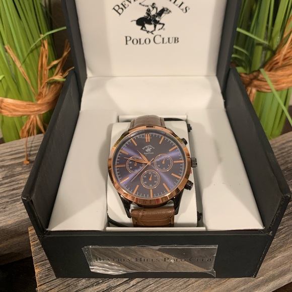 NIB BEVERLY HILLS POLO CLUB MEN’S LARGE FACE WATCH - Picture 7 of 9